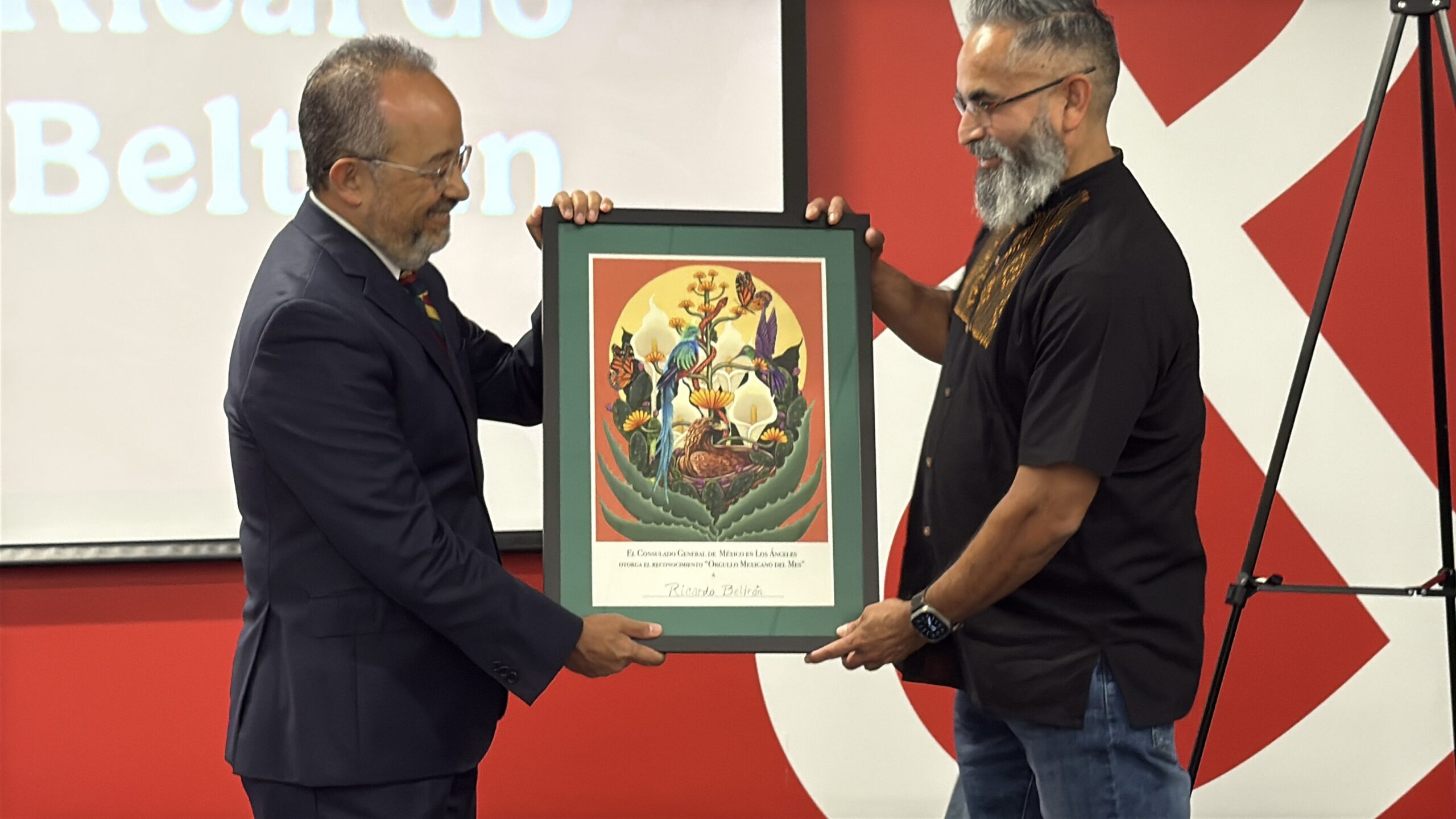 El Consulado General de México en Los Ángeles y Chedraui USA reconocieron al Sr. Ricardo Beltrán por su destacada labor en la preservación y promoción de la gastronomía tradicional mexicana en Estados Unidos.