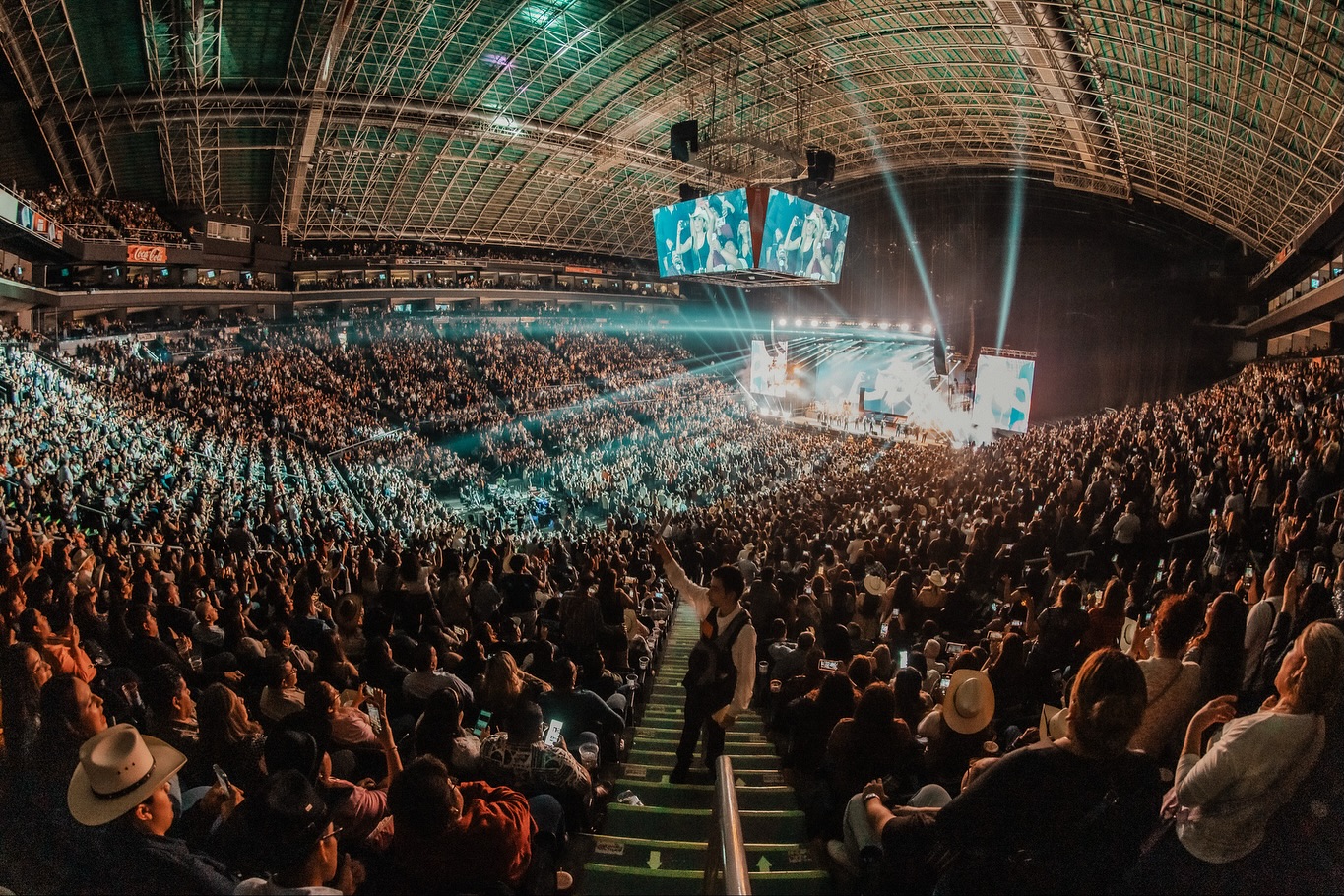 Monterrey volvió a rendirse ante la BANDA MS.