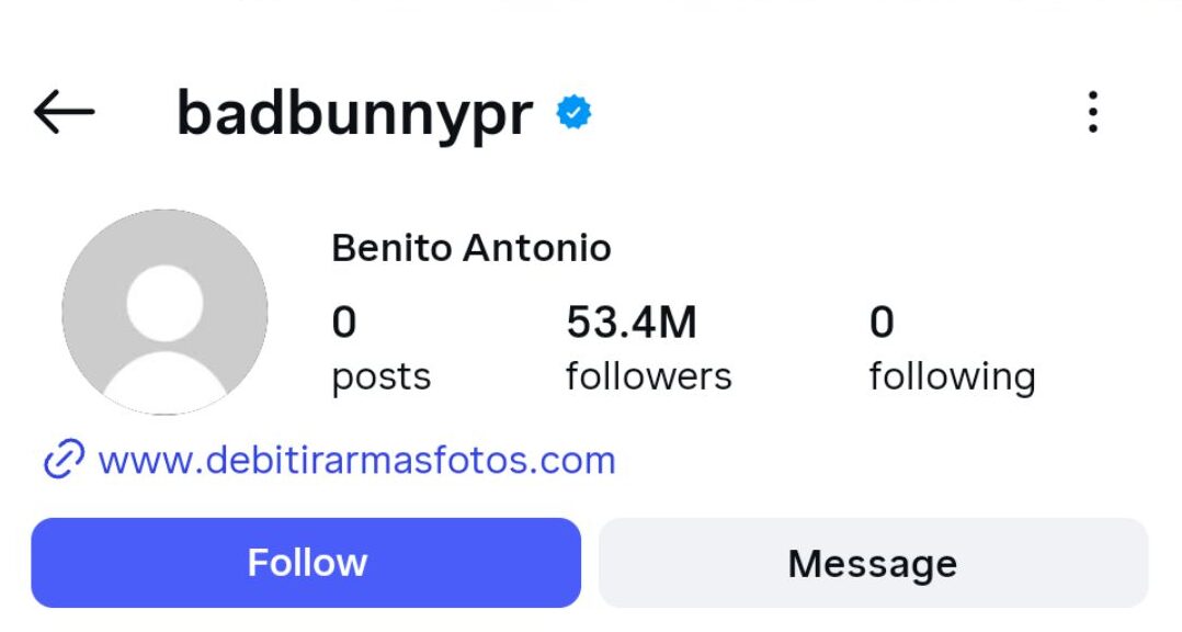 El clásico blackout que Benito ya ha usado antes y que suele marcar cierre de etapa. Para algunos es la antesala de una nueva gira o simplemente silencio después de haberlo dicho todo en el escenario más grande del mundo.