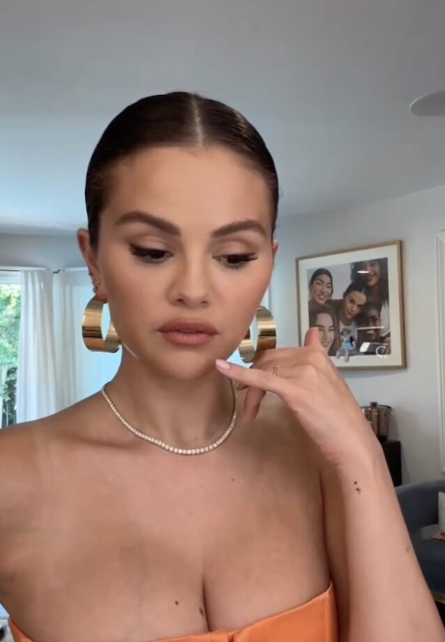 ¿Qué representa este tatuaje pequeño?