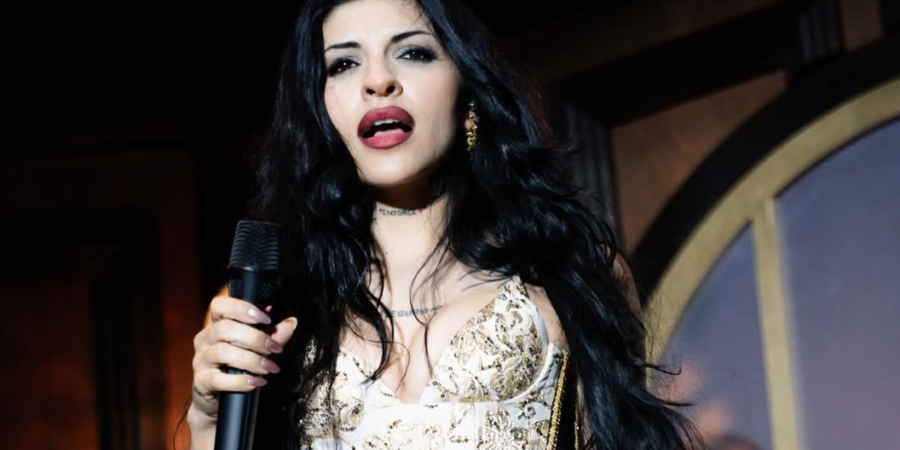 Cazzu enciende redes al hablar de “gente rata” y reaviva la polémica con Nodal