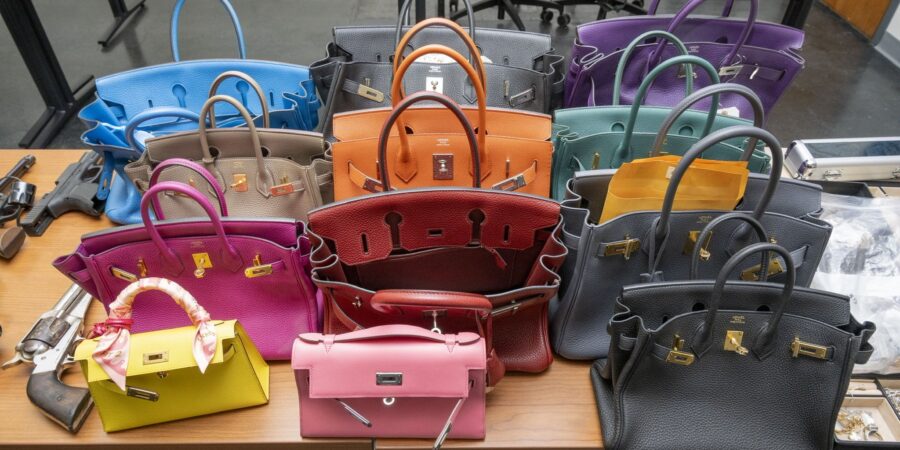 Millonario golpe al crimen: decomisan bolsos Birkin, relojes Rolex, armas y efectivo en operativo en Temecula