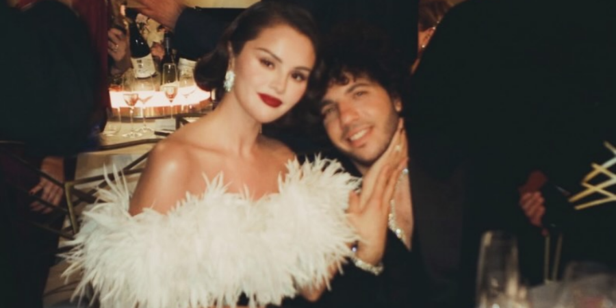 Selena Gomez celebra el cumpleaños de Benny Blanco en medio de la polémica por su podcast