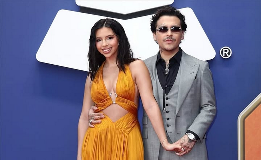 Christian Nodal habla de Ángela Aguilar Christian Nodal habla de Ángela Aguilar