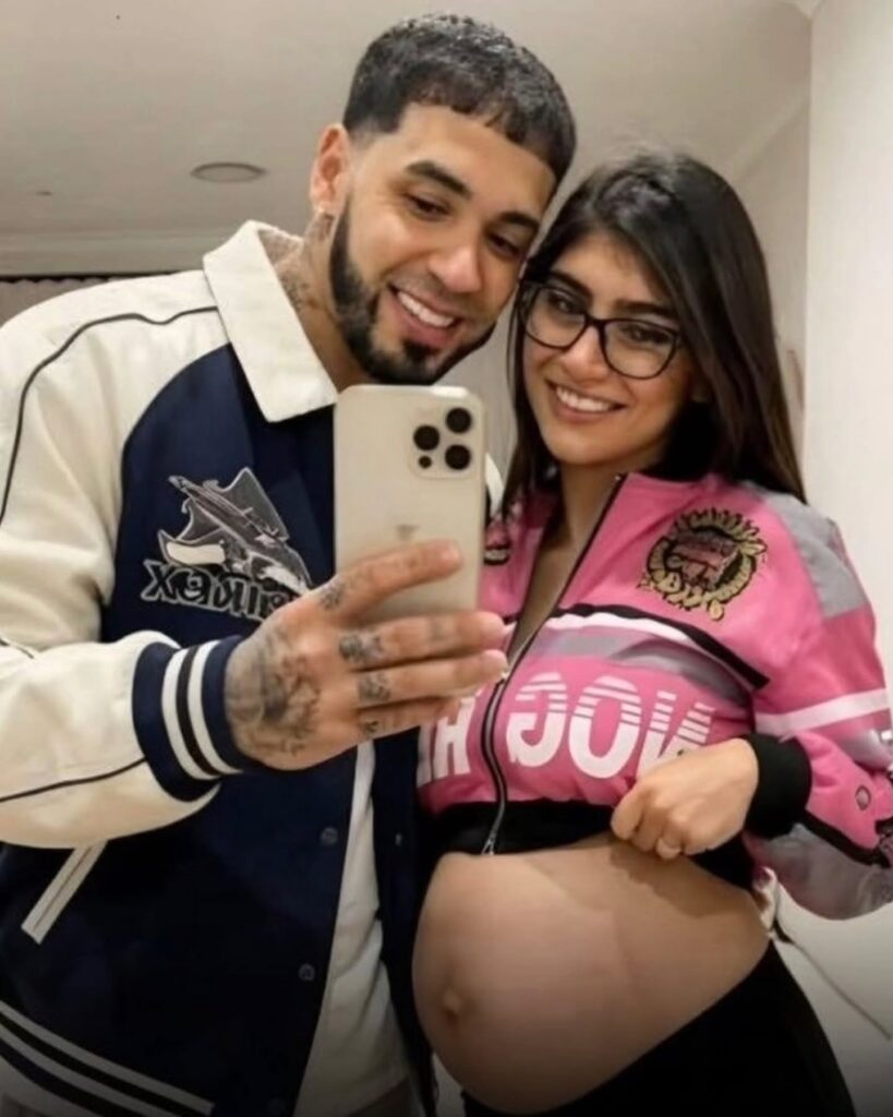 Mia Khalifa desata rumores de embarazo tras nuevas fotos virales en redes sociales